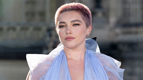 florence pugh nude in openheimer